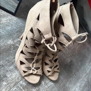 Elegant Beige Women's Heels